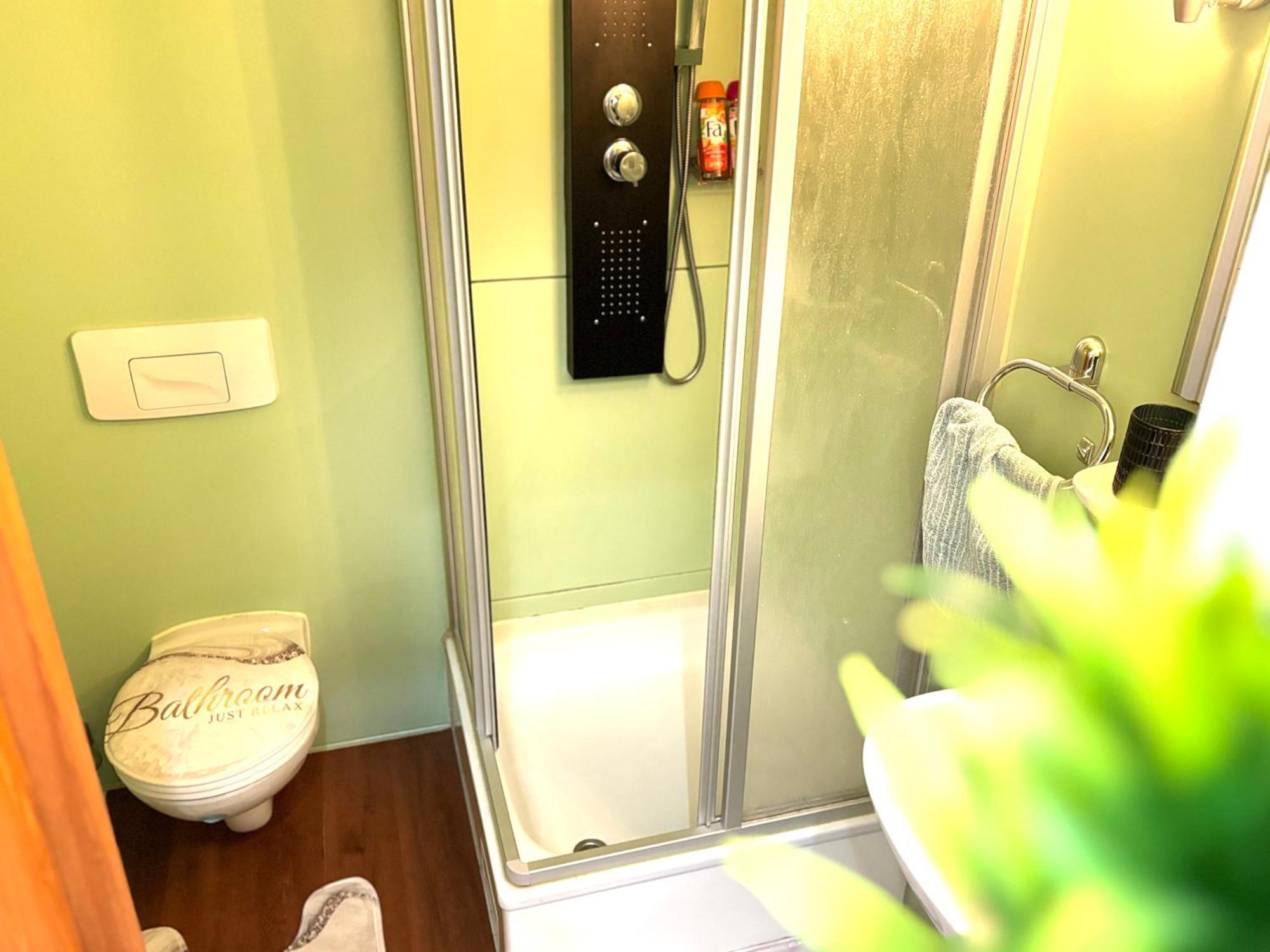Piano Apartment Halle Center - Netflix - Free Wifi 2 Екстер'єр фото