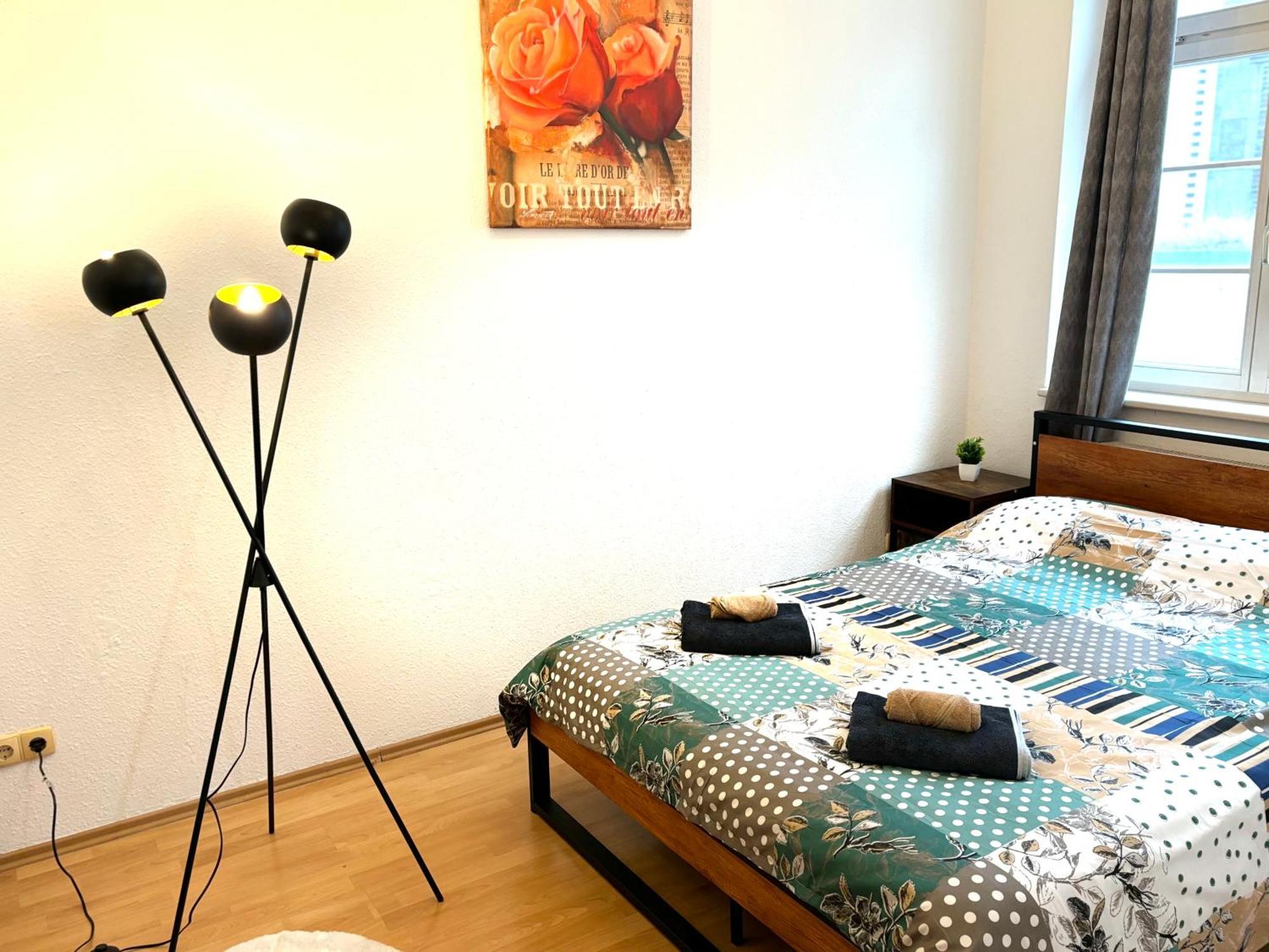 Piano Apartment Halle Center - Netflix - Free Wifi 2 Екстер'єр фото
